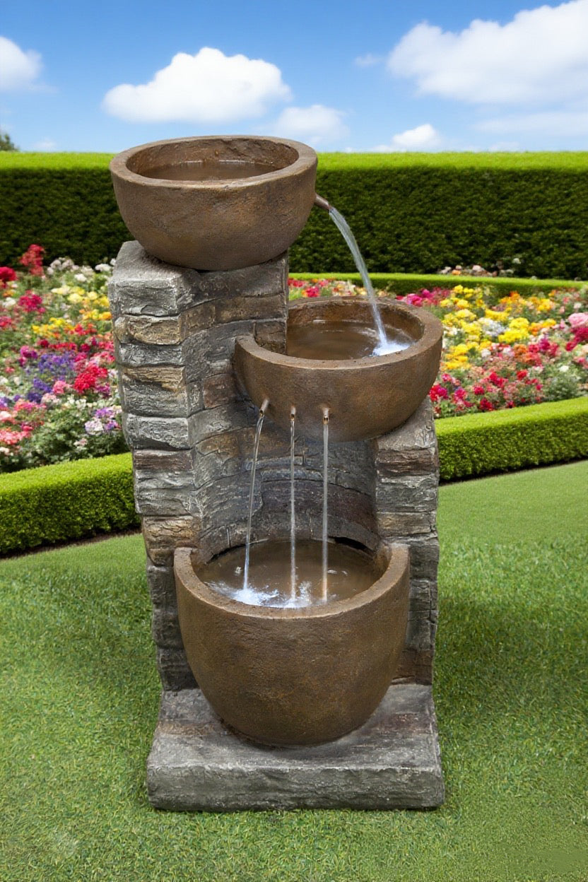 Three-tiered flowing water landscape