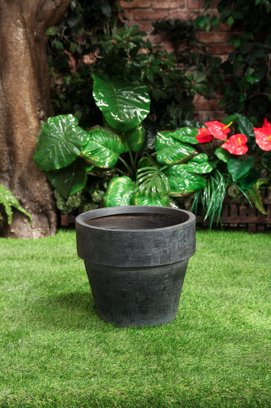 Retro concrete flower pot