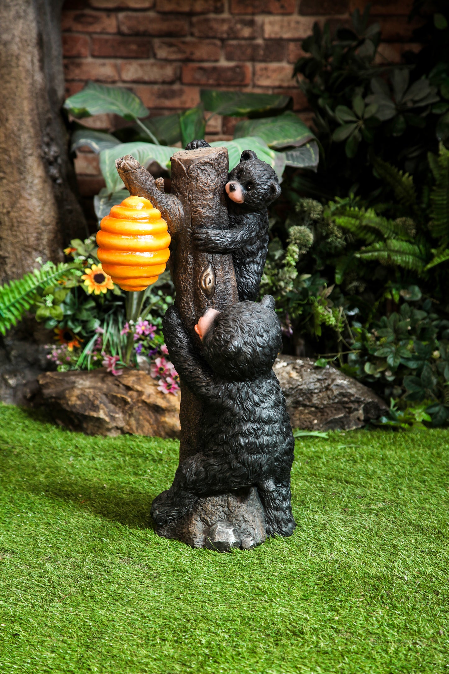 Bear's Garden Station